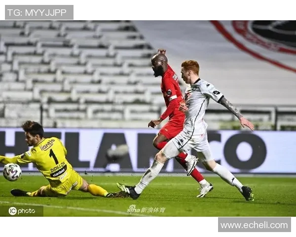 亨克与色格拉的激烈对决解析及赛后精彩瞬间回顾